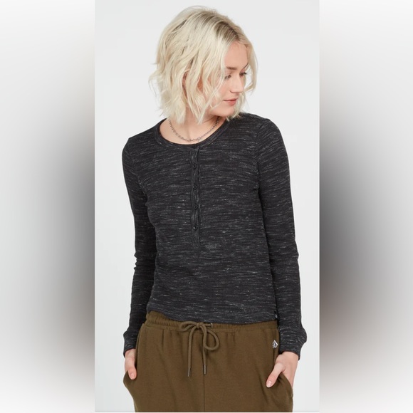 VOLCOM Women’s Waffle Knit Long-Sleeved Shirt, Size Small - Picture 6 of 8